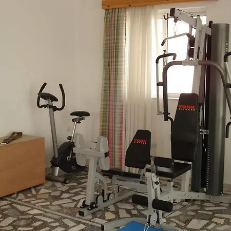 Michalis Apartamento Tílos